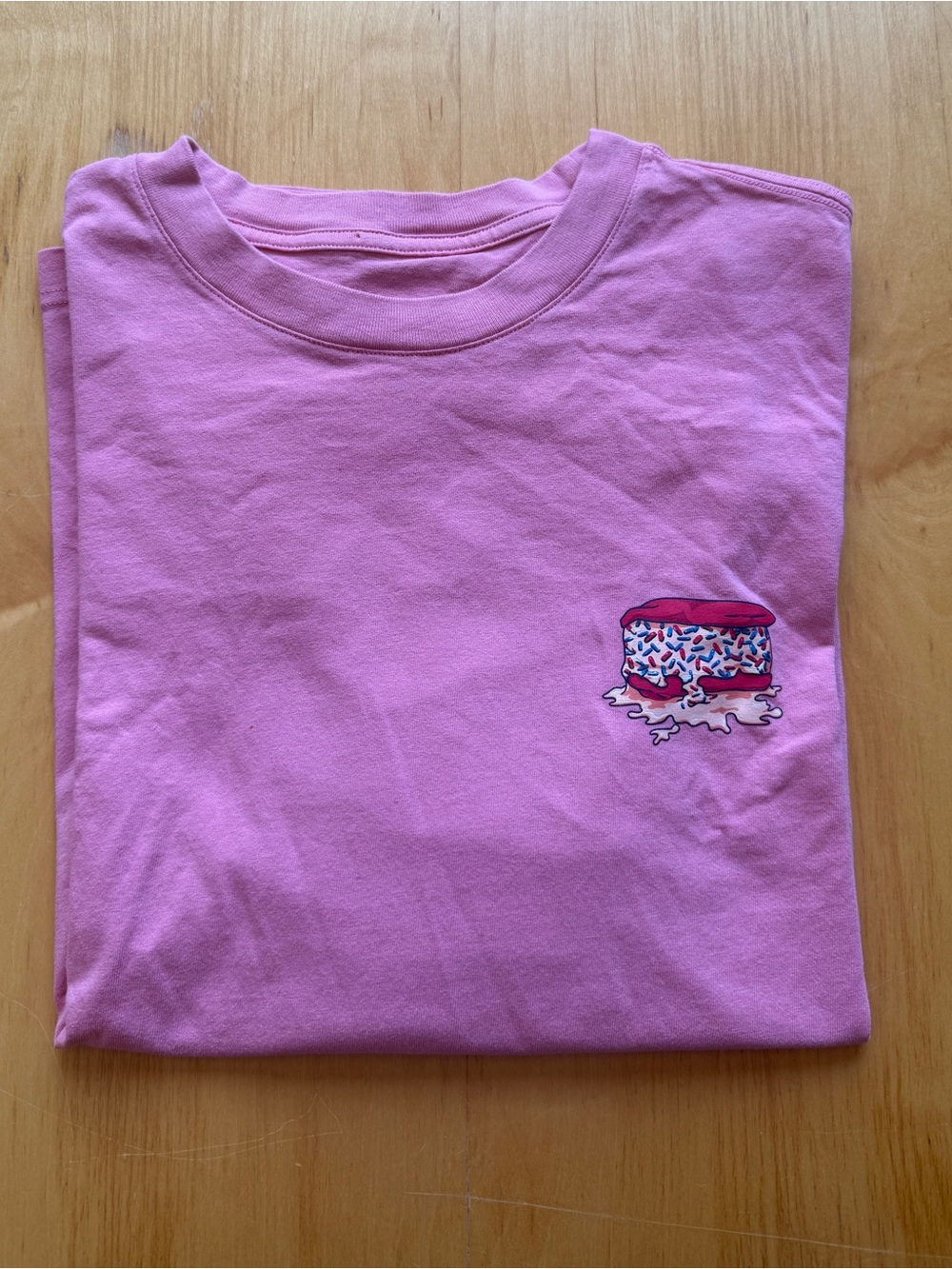Original Use Pink Ice Cream Sandwich Graphic T-Shirt Size Large Dessert Tee